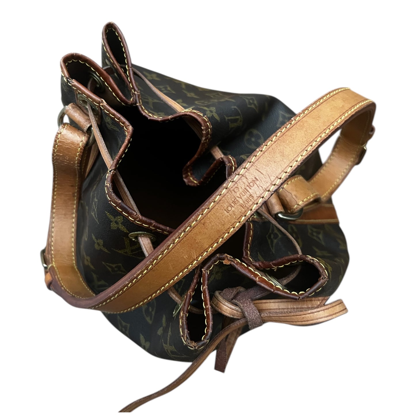 Louis Vuitton Petit Noé Bucket Bag - Monogram Canvas